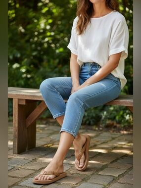 Cobian Women's Braided Bounce flip flops Size 7